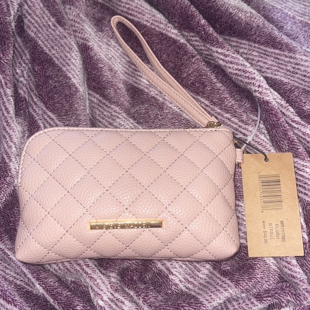 Steve Madden Wristlet